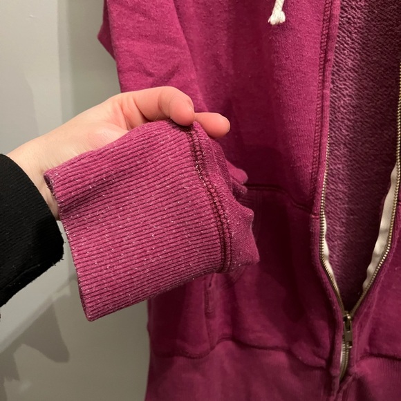 Old navy zip up sweater purple pink colour size large - Picture 4 of 5